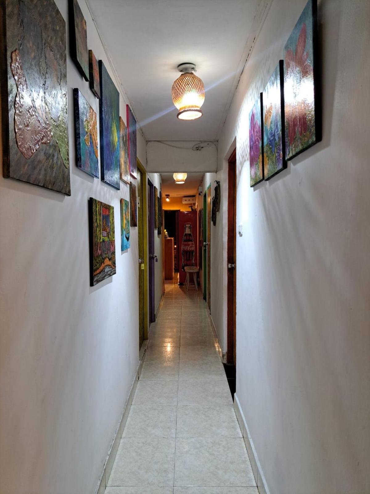 Hostel Shalom Adonai Cartagena Exterior photo
