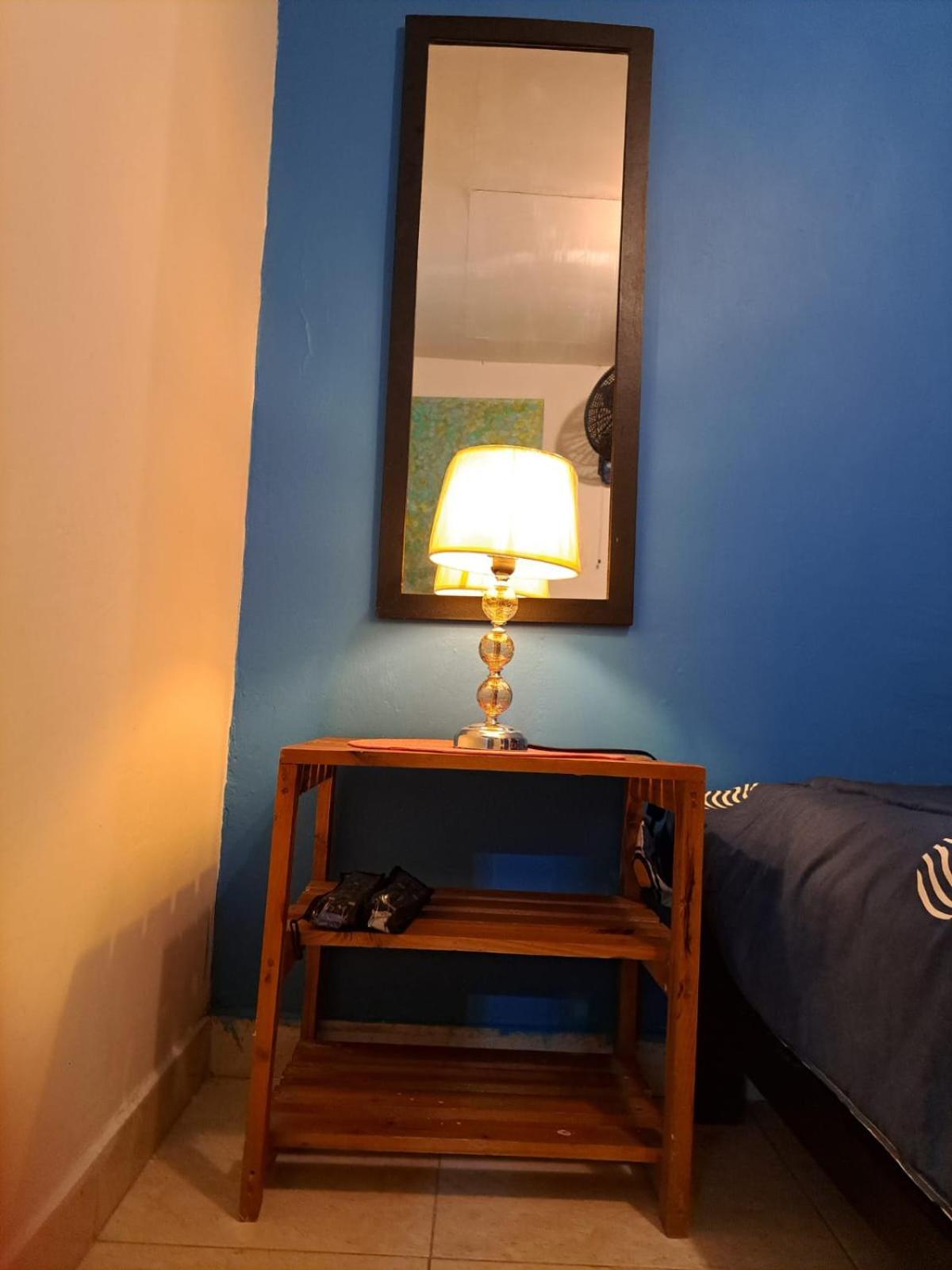 Hostel Shalom Adonai Cartagena Exterior photo